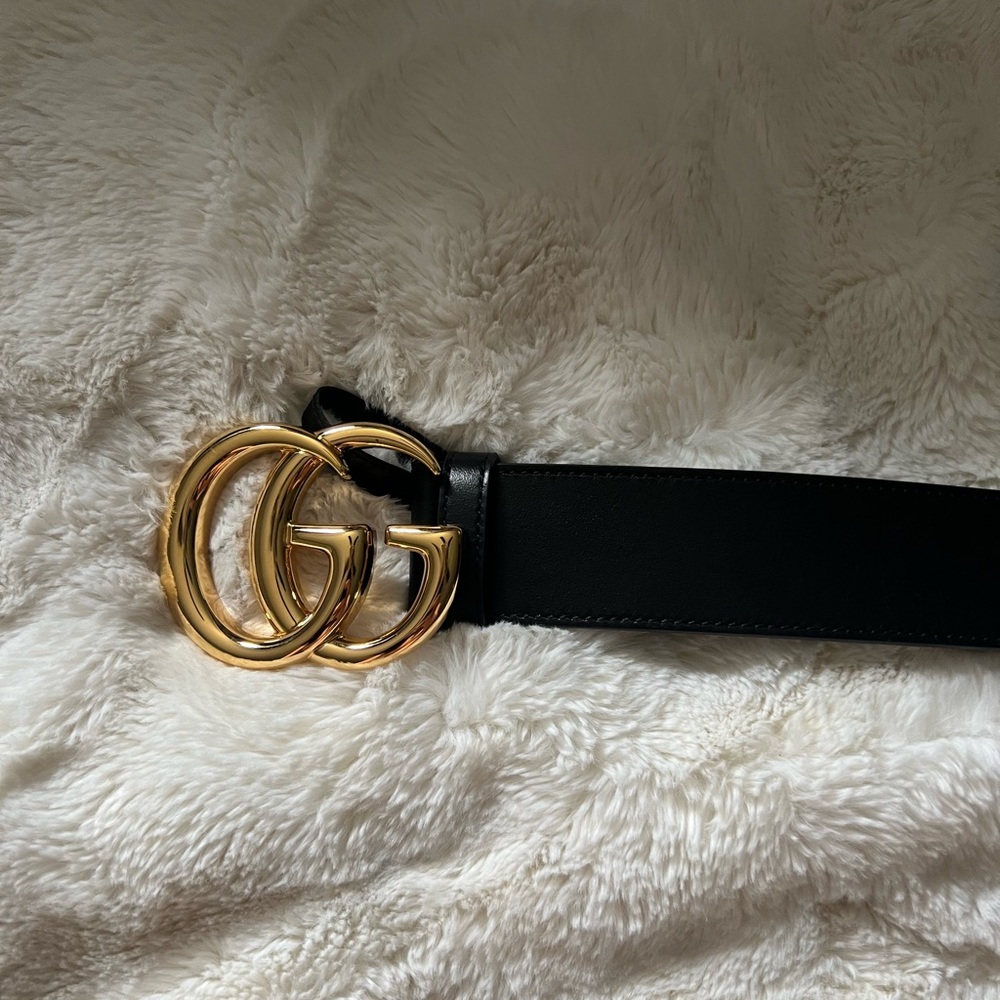 GG Marmont Leather Belt with Shiny Buckle - Picture 4 of 8